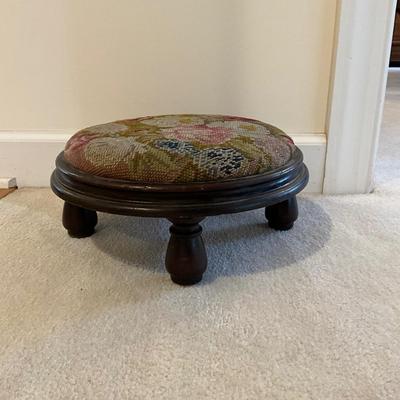 L1193 Small Round Antique Needlepoint Stool