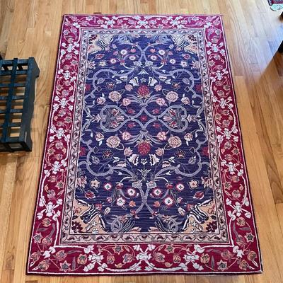 L1201 Floral Hooked Rug