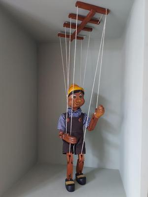 Yellow Hat Pinocchio Marionette (BD-EL)