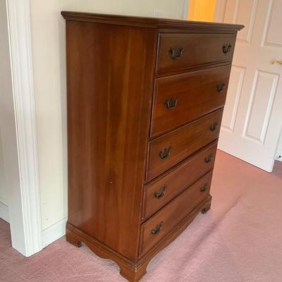 M1214 Cherrywood Jamestown Taylor Made Dresser Desk
