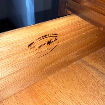 M1214 Cherrywood Jamestown Taylor Made Dresser Desk