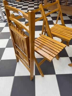 Set of 4 foldable Chairs