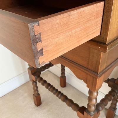 UBR1229 Antique William & Mary Style Slant Front Desk