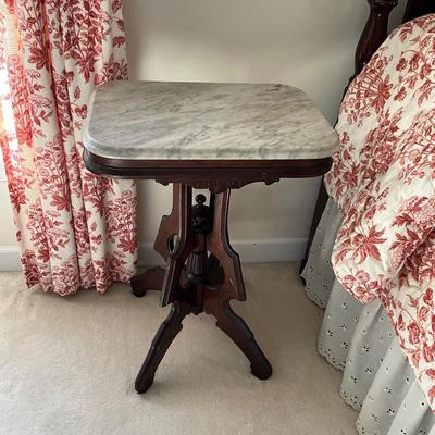 UBR1234 Antique Victorian Marble Top Table