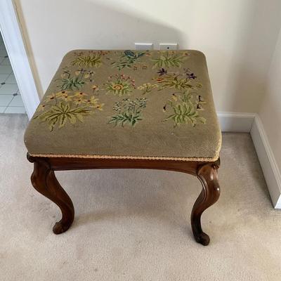 UBR1238 Antique Victorian Needlepoint Floral Stool