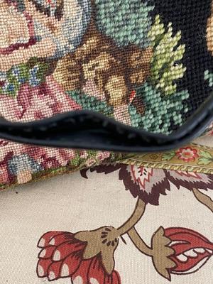 Vintage Jana CARPET BAG FLORAL ROMANCE TAPESTRY NEEDLEPOINT