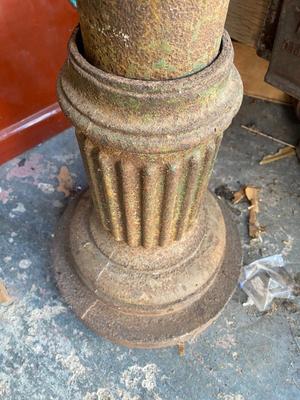 Vintage cast iron column