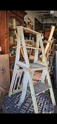 Hand made Primitive Chair that turns into a Primitive Ladder