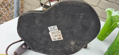 Dale Tiffany Style Table Lamp tulip Glass and Dragon Fly Accent 1980s