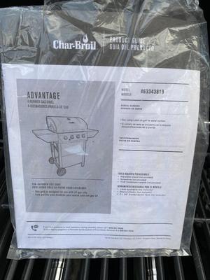 BRAND NEW CHAR-BROILER ADVANTAGE PROPANE BBQ GRILL