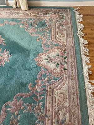 LARGE HEAVY HIGH END HAND WOVEN AREA RUG