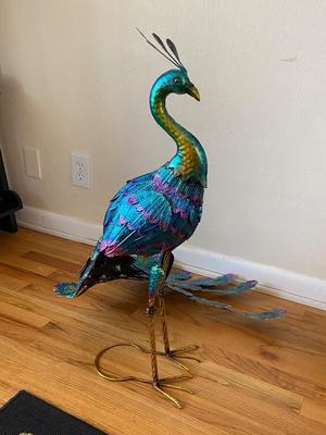 BEAUTIFUL METAL PEACOCK STATUE