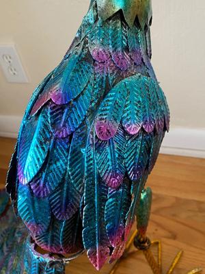 BEAUTIFUL METAL PEACOCK STATUE