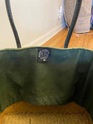 ANTIQUE NOVELS/BOOKS AND A TOTE BAG