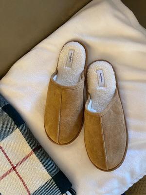 SUPER SOFT WONDERSHOP WHITE THROW, AMANA WOOL BLANKET, NEW MENS GOODFELLOW & CO SLIPPERS