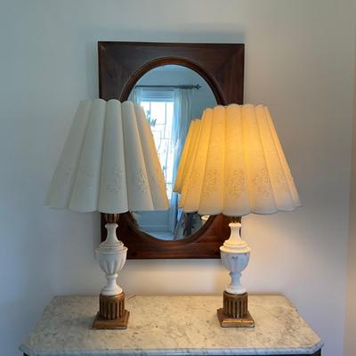 UBL1247 Pair of Vintage Alabaster Gold Base Lamps