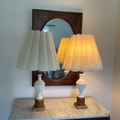 UBL1247 Pair of Vintage Alabaster Gold Base Lamps
