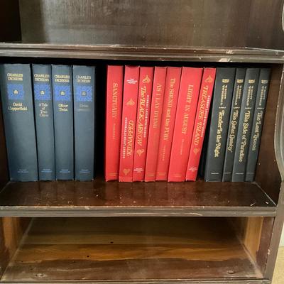 UBL1250 Set of Classics Hardback Books