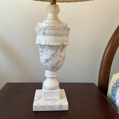 UBL1253 Vintage Neoclassical Alabaster Table Lamp