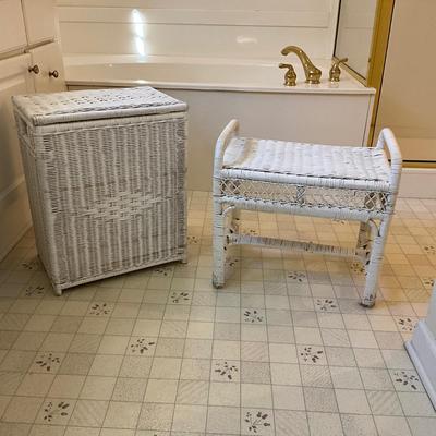 M1269 Vintage White Wicker Stool and Hamper