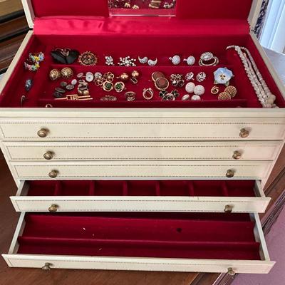 M1271 Vintage Four Drawer Jewelry Chest with Costume Jewelry
