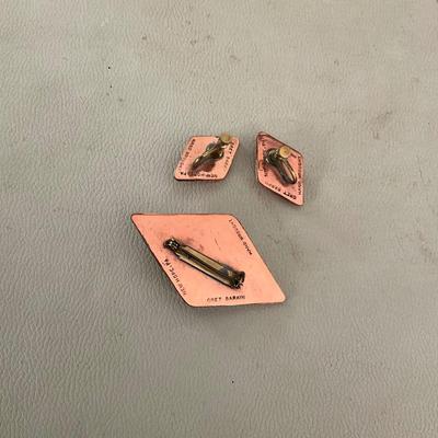 M1277 Vintage Set of Handwrought Copper Pin & Earrings Set by Gret Barkin