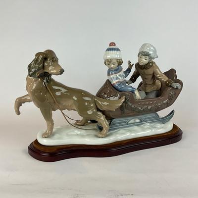 L1301 Lladro "Sleigh Ride" Figurine
