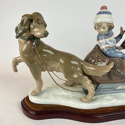 L1301 Lladro "Sleigh Ride" Figurine