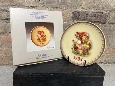 Hummel Plate Collection