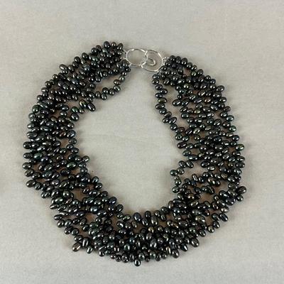 H1327 Black and White Freshwater Pearl Necklace Lot