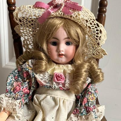 O1355 Antique Simon & Halbig Porcelain , Composition, Wood Doll