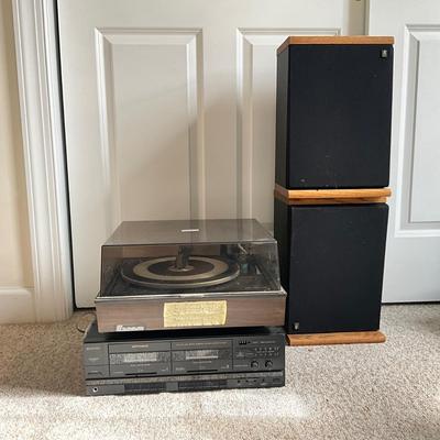 O1358 Vintage Glenburn Turntable, Optimus Disc Player