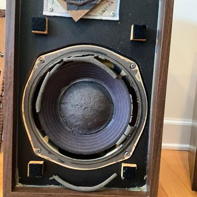L1361 Vintage Pair of Advent Speakers