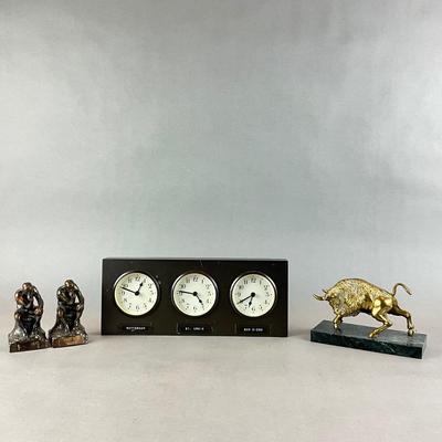 K1380 World Clock with Bookends and Office Decor