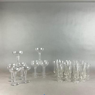 L1396 Large set of Glass Toupe Champagne and Parfait Glasses