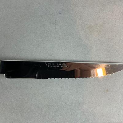 K1399 Set of 8 Mardi Gras Knives and 3 Cutco Knives