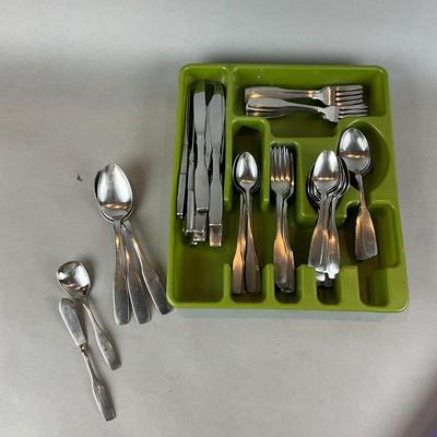 K1400 Stainless Steel 83pc Set of Community "Paul Revere" Flatware