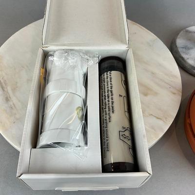 K1411 Marble Kitchenware with Garlic Roasters