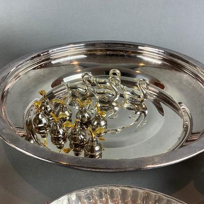 D1419 Large Lot of Silverplate Bowls and Salad Set