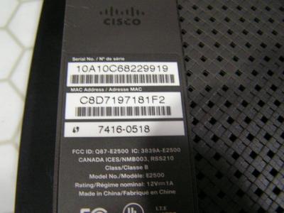 CISCO LINKSYS E2500 N600 Dual-Band WiFi RouteR + 4-port Ethernet wired