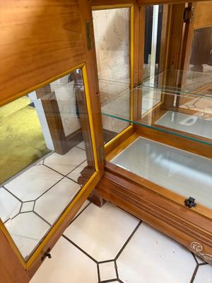 Vintage Pulaski Furniture Pine Credenza - Lights up