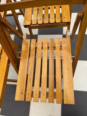 Set of 4 Folding Chairs