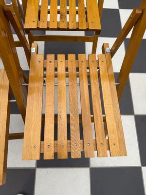 Set of 4 Folding Chairs