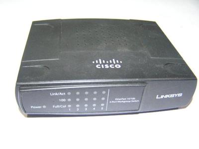 LINKSYS CISCO EtherFast 10/100 Work Group Switch mod# EZSX55W VER4.2