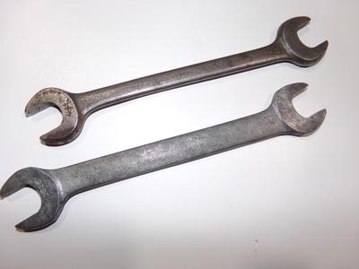 2 Vintage VLCHEK wrenches, highly collectible. Nice condition.