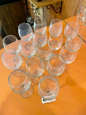 Vintage Set of 16 Wine Glasses