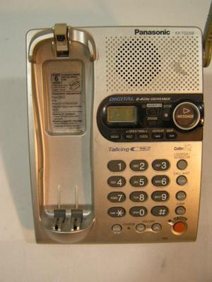 PANASONIC 2.4GHz Digital Cordless Answering System. W/Caller I.D. Loaded