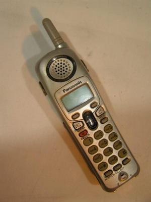 PANASONIC 2.4GHz Digital Cordless Answering System. W/Caller I.D. Loaded