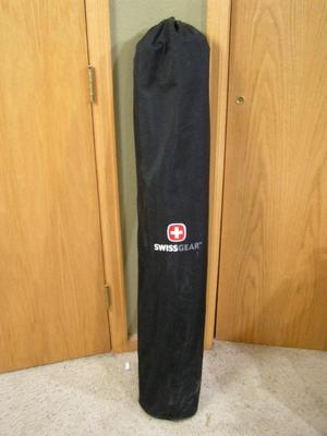 SWISSGEAR folding military style cot. X-large size, aluminum frame, carry bag.