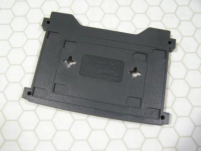 (2of4) LINKSYS SM01 wall-mounting & stacking plate, NEW unused (nos)